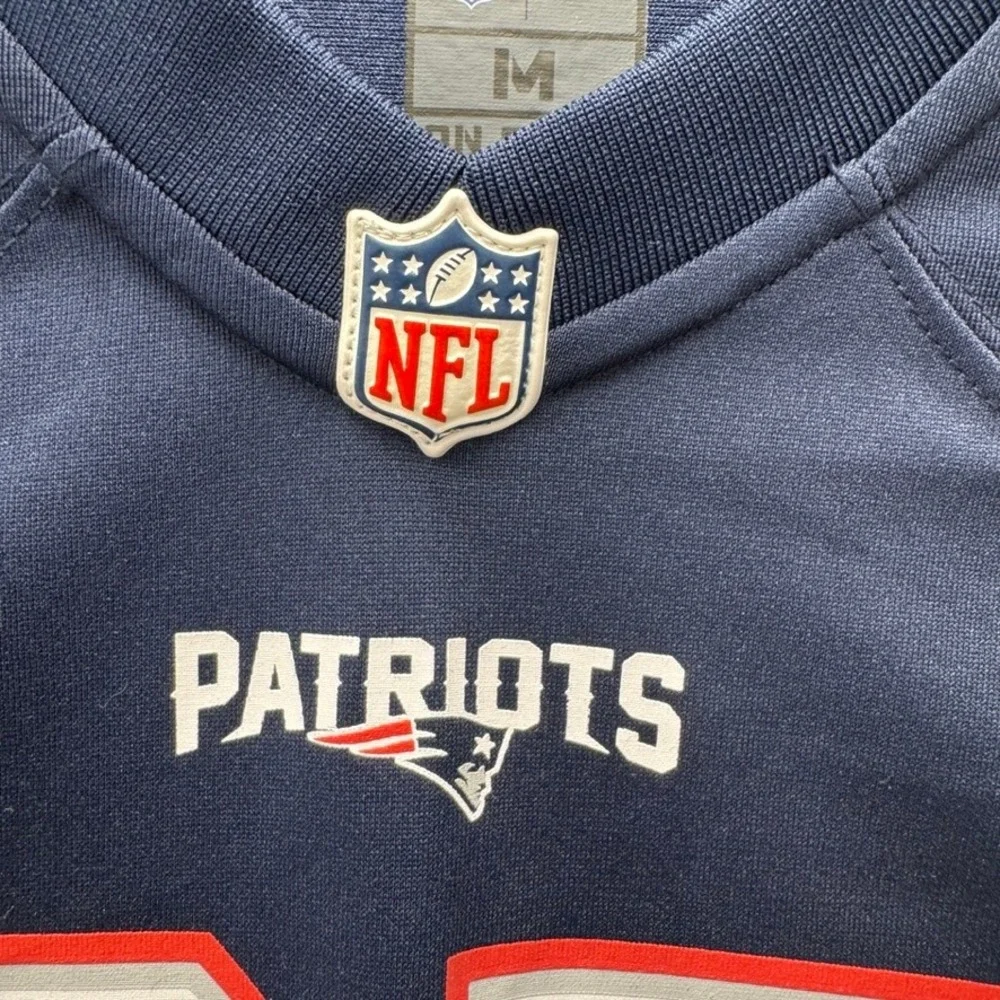 Nike NFL New England Patriots Hunter Henry 85 Jersey Youth Medium 10/12 Navy